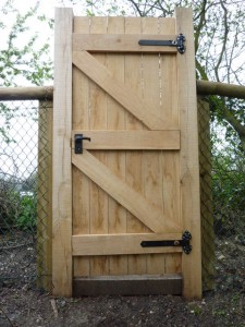 gate