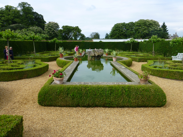 h16 pond garden